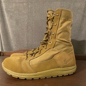 Danner Tachyon Boots NWOT